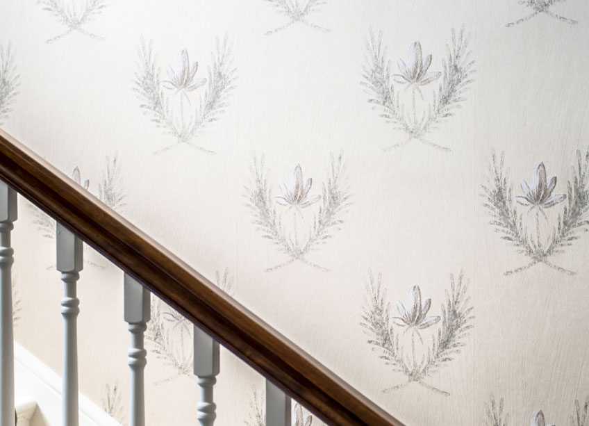 Hollands Finishes Wallpapering